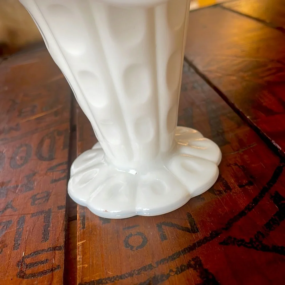 Vintage Jack in the‎ Pulpit Milk Glass Vase